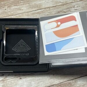 dbrand Grip Case Samsung Galaxy Z Flip 6 with Unique Geometric Design Open Box